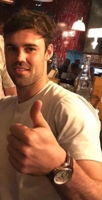 Brett giving a thumbs up